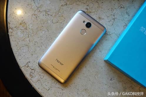 荣耀畅玩6a触摸不灵,荣耀畅玩6A测评