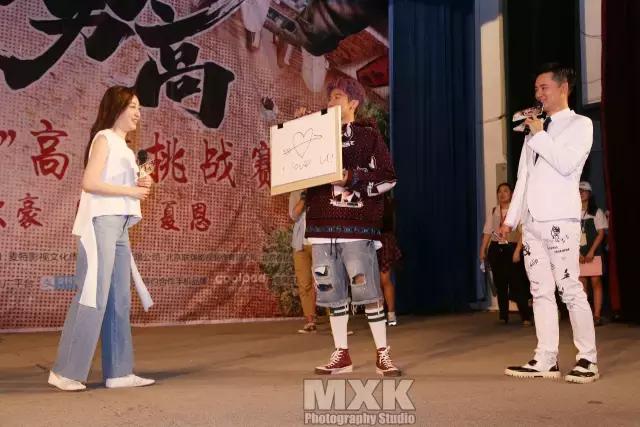 青禾男高名场面欧豪,欧豪青禾男高帅气瞬间