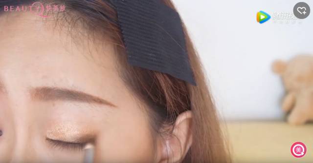 新手眼影误区化妆师怎么解释,新手常见化妆误区之眼影篇