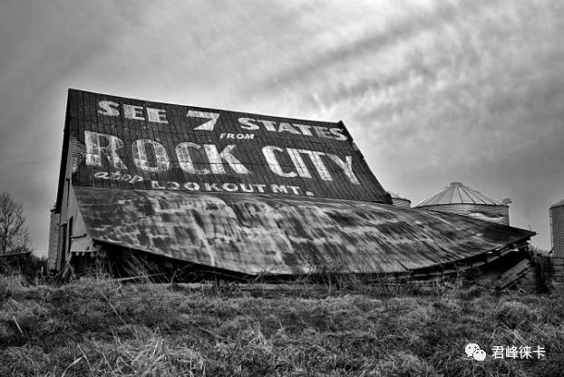 我喜欢街头摄影，要不要选28mm镜头？