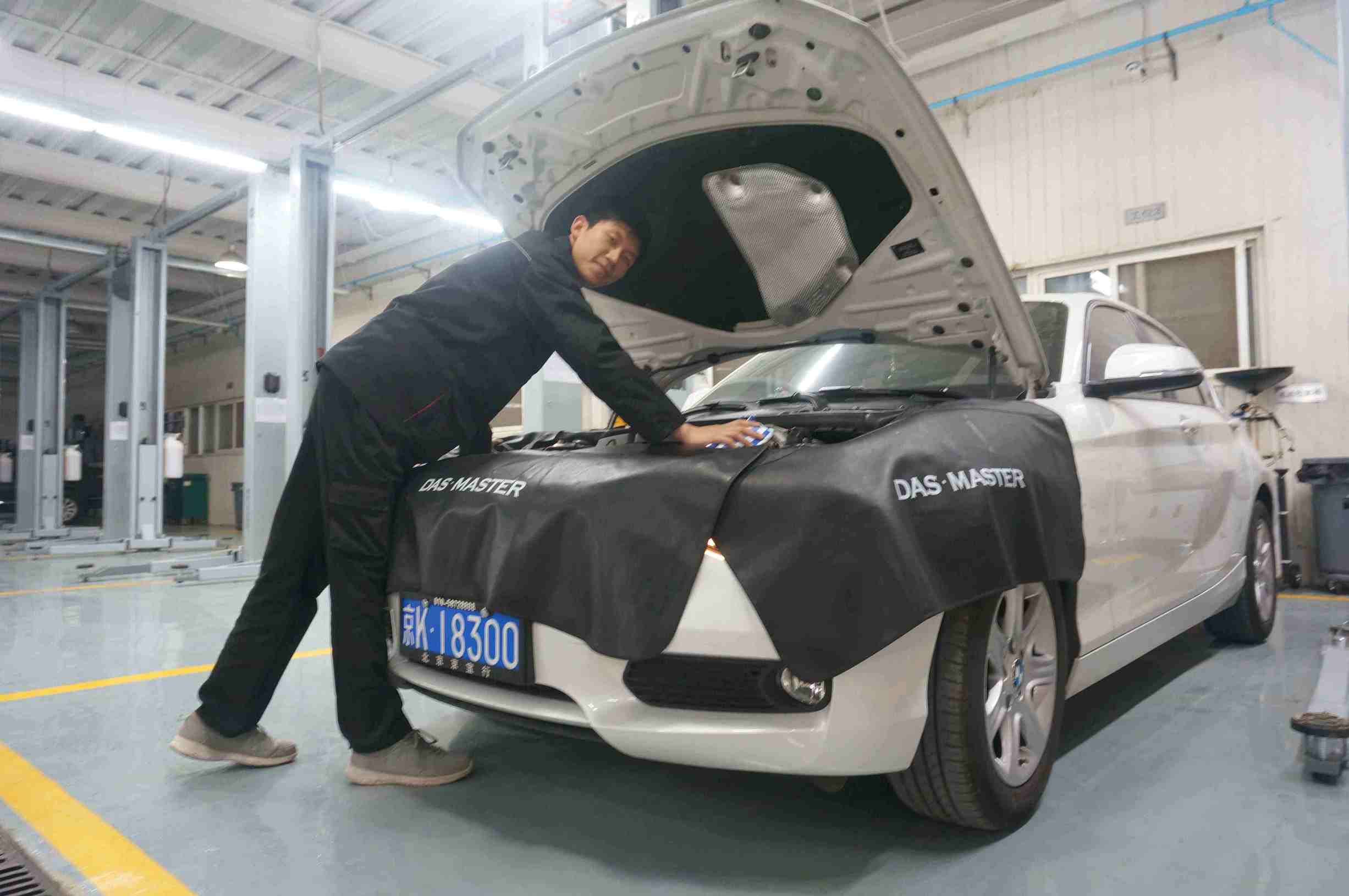 汽车维修师前景,汽车维修学徒工做什么的