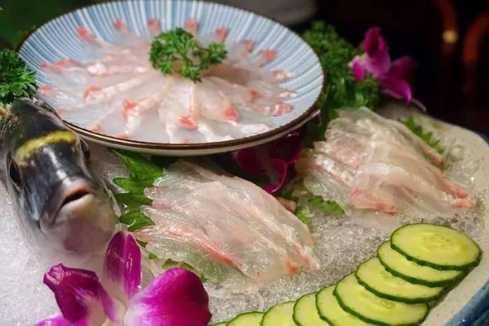 所有的美好都藏在不经意间，日式顶级活造刺身料理等你来寻味！