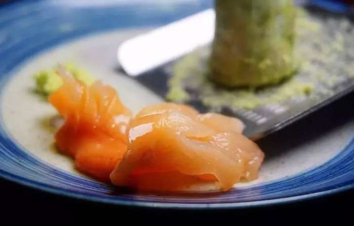 所有的美好都藏在不经意间，日式顶级活造刺身料理等你来寻味！