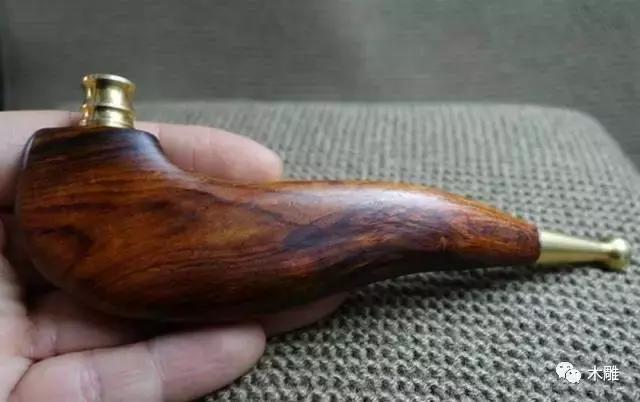 海南黄花梨有味道吗,海南黄花梨用火烤是什么味