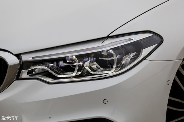 宝马530li尊享m运动版测试,宝马530lixdrive豪华版试驾