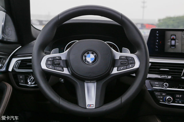 宝马530li尊享m运动版测试,宝马530lixdrive豪华版试驾