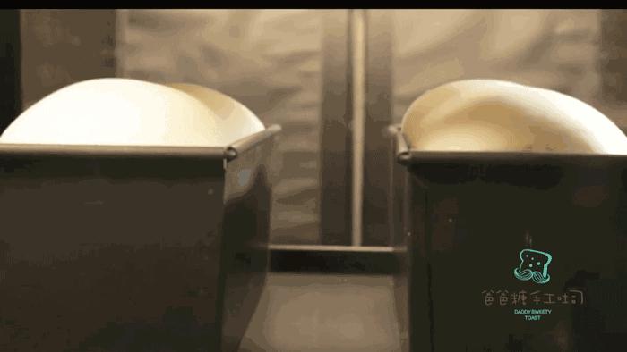 西南第一家吐司专门店，一出炉10分钟抢光！