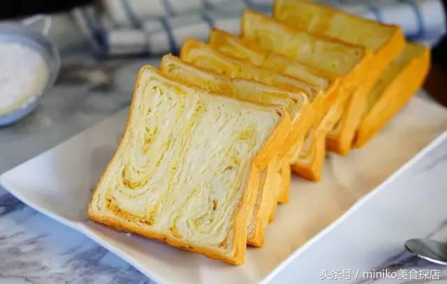 西南第一家吐司专门店，一出炉10分钟抢光！