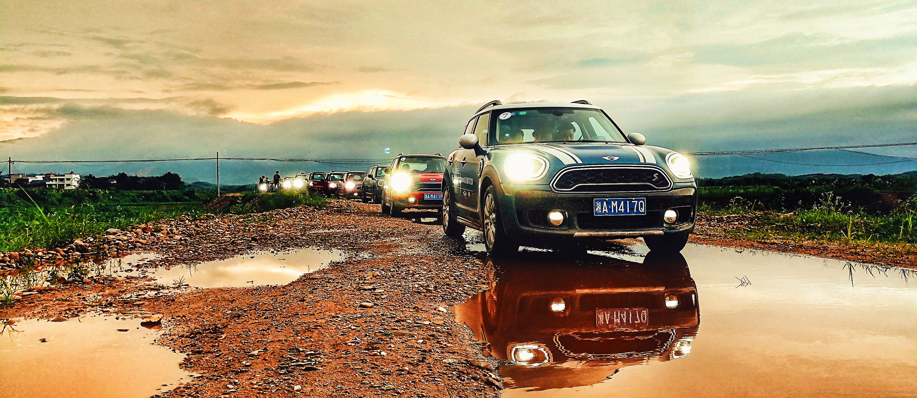 minicountryman鉴赏家和不羁版,minicountryman2.0t四驱测试