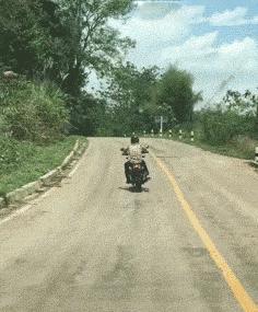 谁看懂了妹子手势的意思,女生的手势暗语