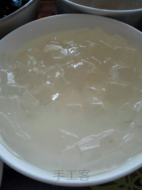 夏天烧仙草做法,自制烧仙草的家常做法最简单