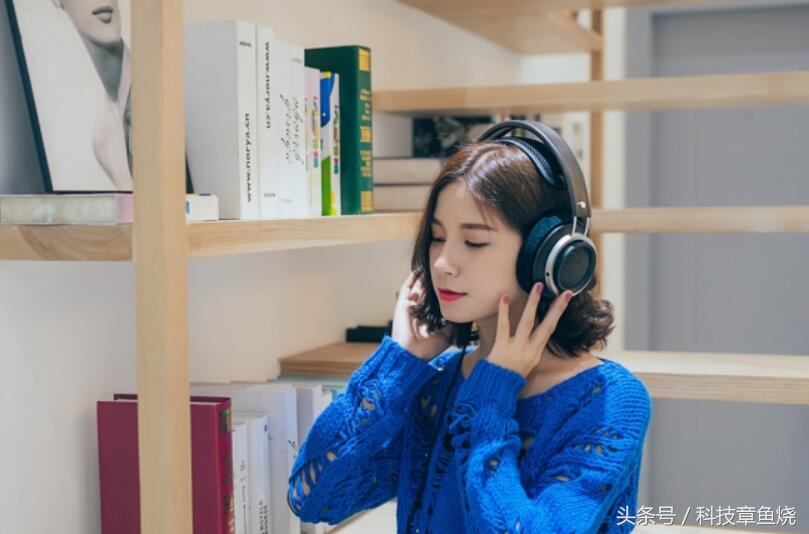 高考最后一个月买耳机,飞利浦耳机和漫步者耳机