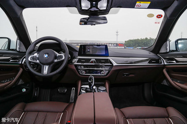 宝马530li尊享m运动版测试,宝马530lixdrive豪华版试驾