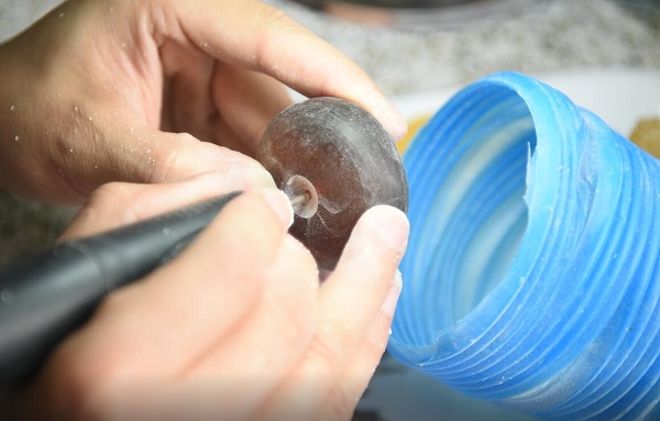 蜜蜡开裂了能养回来吗,蜜蜡裂了可以补救吗