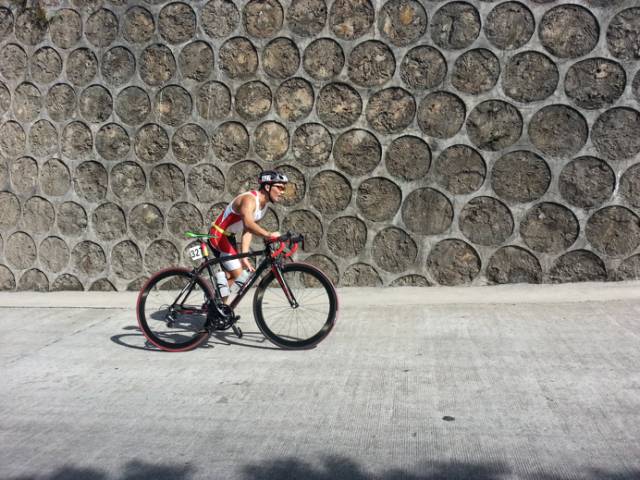 选手故事|厦门站男子冠军肖晓晶像科比热爱篮球一样,热爱打铁