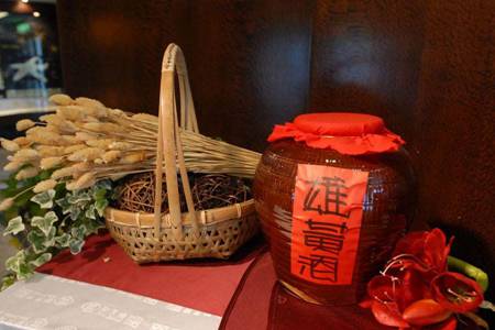 端午艾草养生图片,端午挂艾草祝大家端午安康