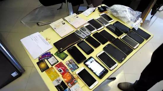 最硬资讯|除了SE苹果iOS设备都是32GB起步;索尼PS4Pro亚洲版价格公布;爱尔兰将被迫接受苹果130亿欧税款