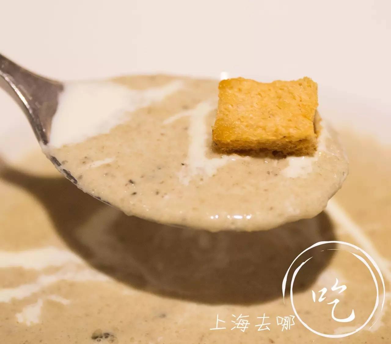 原宋庆龄办公室旧址居然藏了家酒窖餐厅!近400种原装原瓶酒爽到翻!