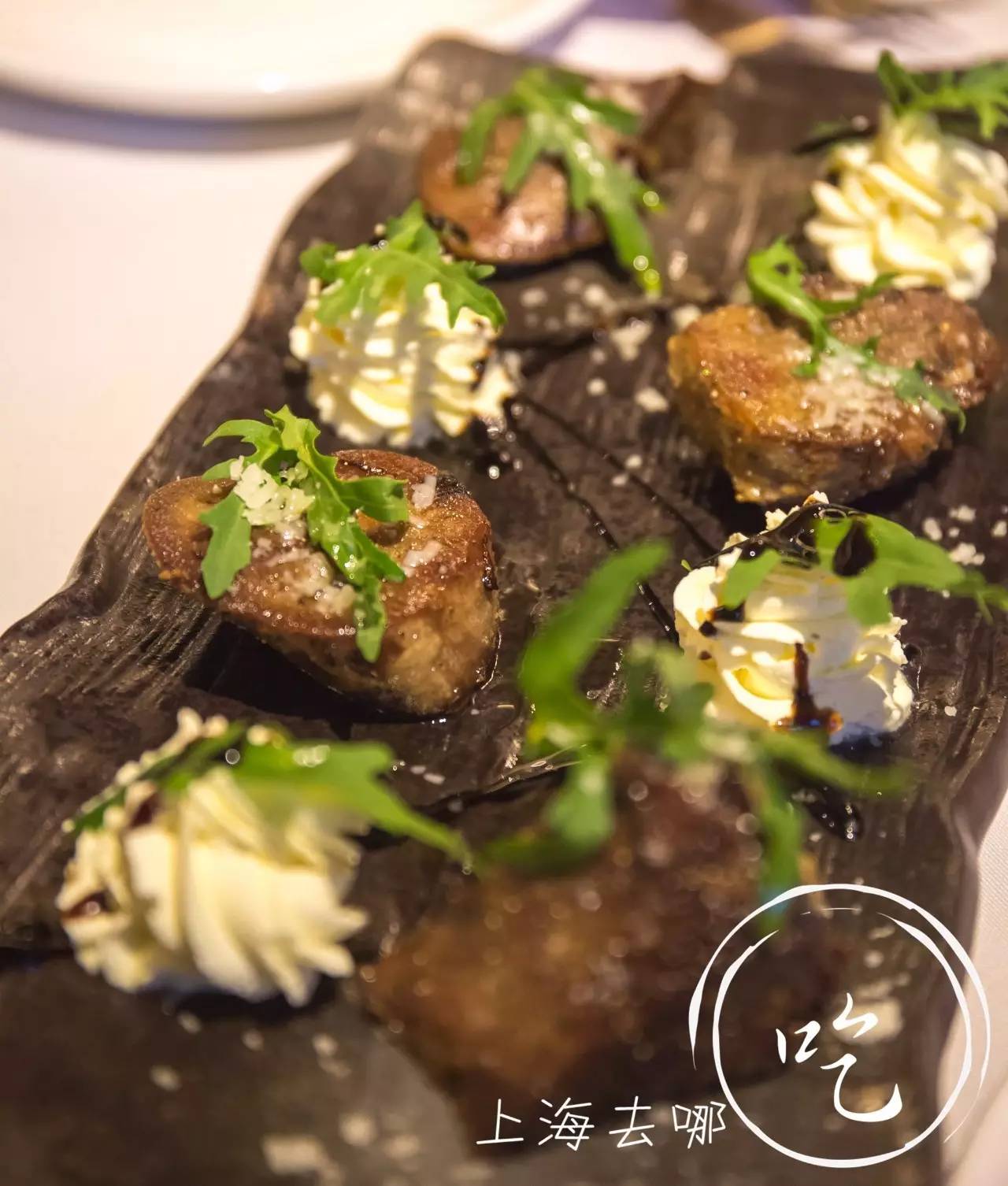 原宋庆龄办公室旧址居然藏了家酒窖餐厅!近400种原装原瓶酒爽到翻!