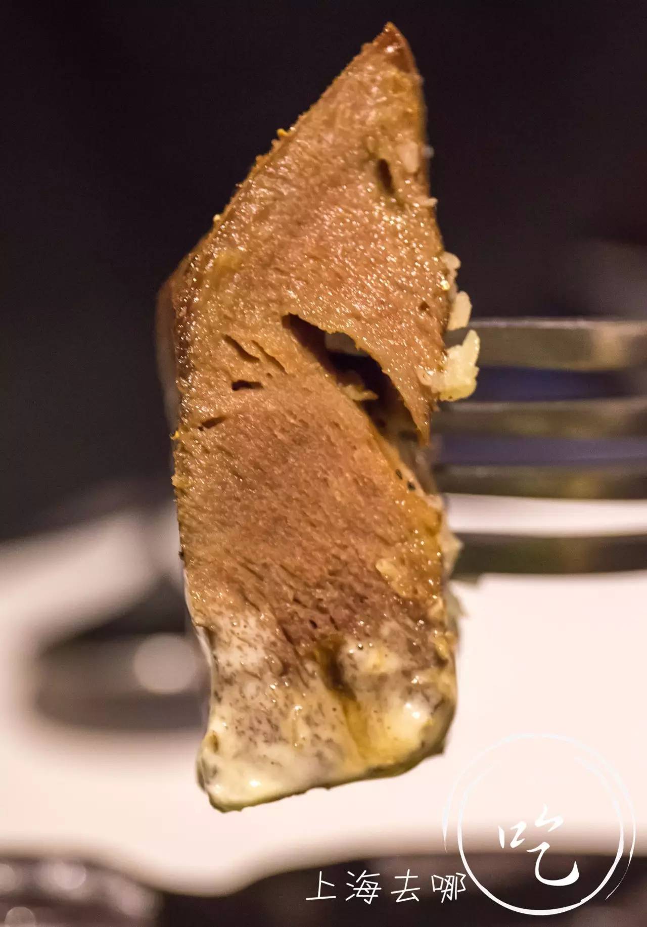 原宋庆龄办公室旧址居然藏了家酒窖餐厅!近400种原装原瓶酒爽到翻!