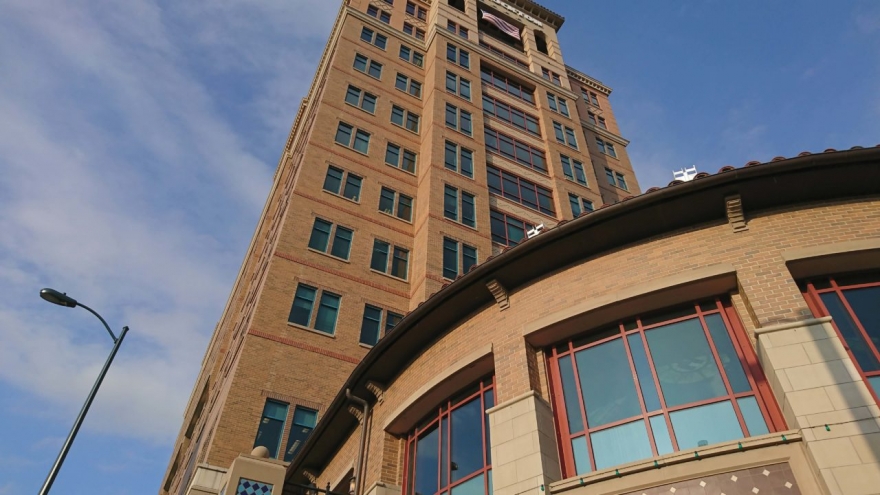 索尼xperia1ii跟1iii的区别,小内存nas