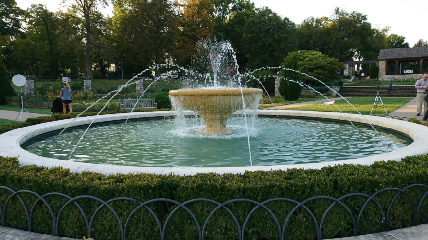 索尼xperia1ii跟1iii的区别,小内存nas