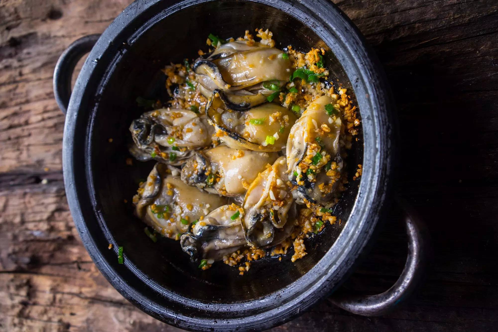 生蚝！生蚝！不可描述的功能让国人着迷，今天老广教你“蚝门九式”，从普通吃货晋级资深老饕