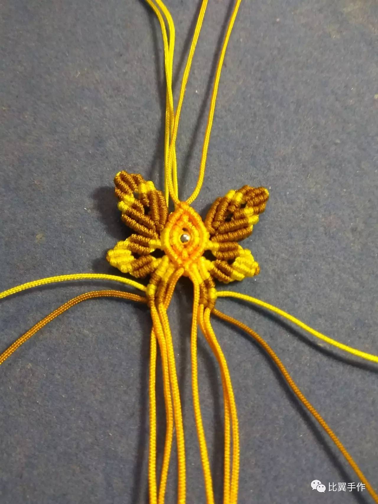 蝴蝶的各种编法教程,比翼双飞编织教程简单又漂亮