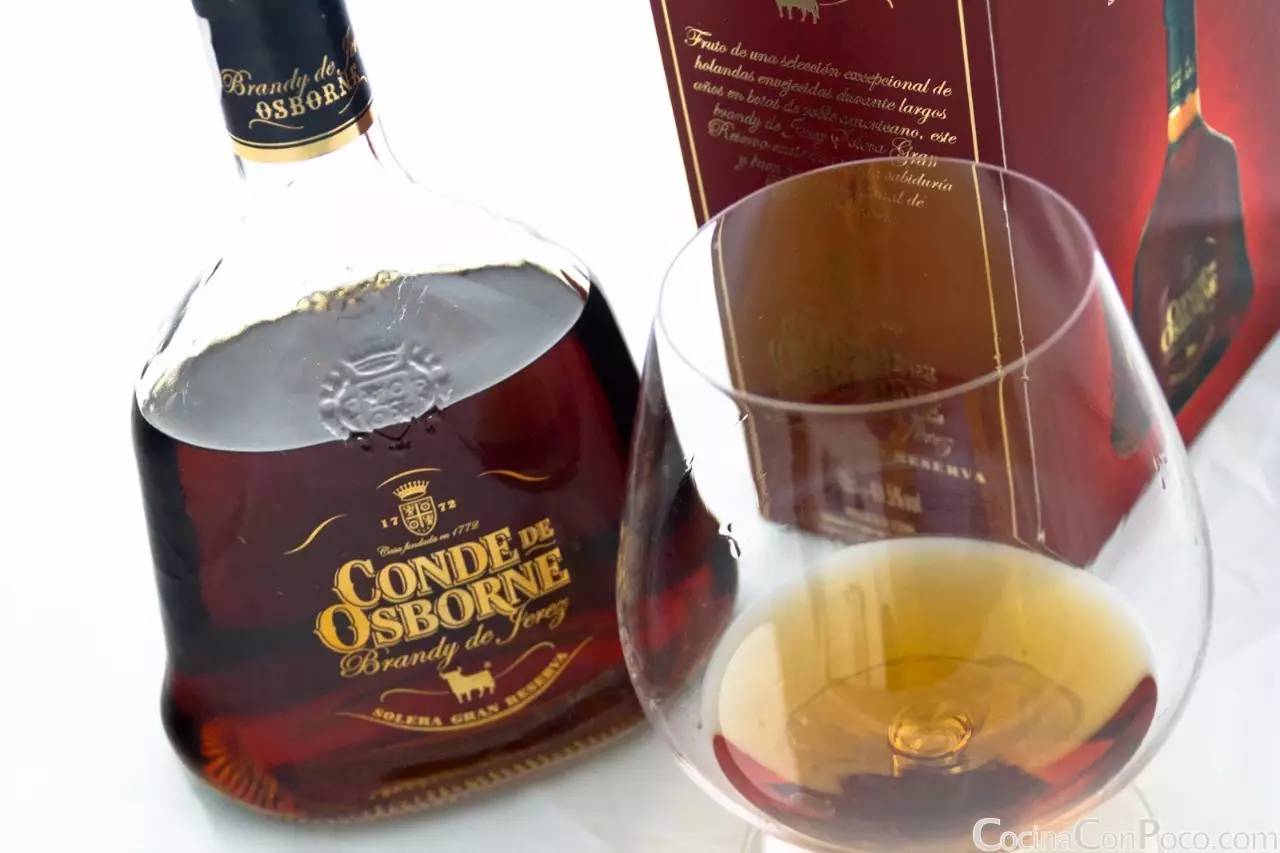 这只旷野露JJ黑牛是如何逆袭成西班牙文化符号的?认识板鸭圣斗牛