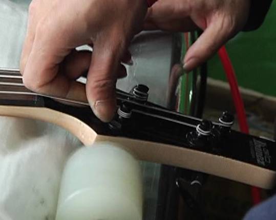 贵州有哪些吉他工厂,贵州有几个生产吉他的地方