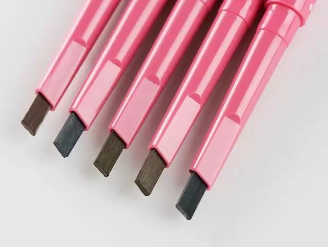 夏日更迷人-教你妆出桃花好气色(下)