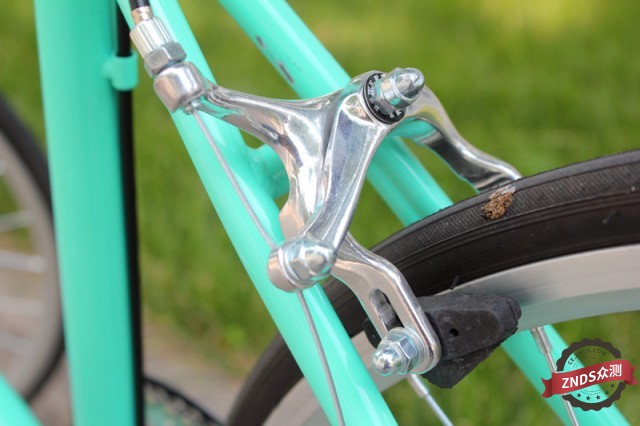 死飞下楼梯漂移各种动作,自行车漂移过弯技巧死飞