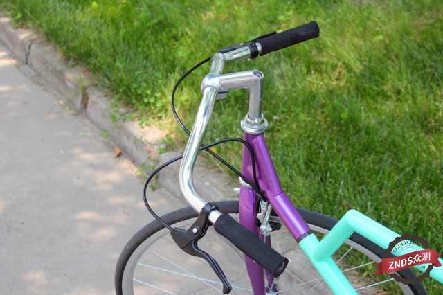 死飞下楼梯漂移各种动作,自行车漂移过弯技巧死飞