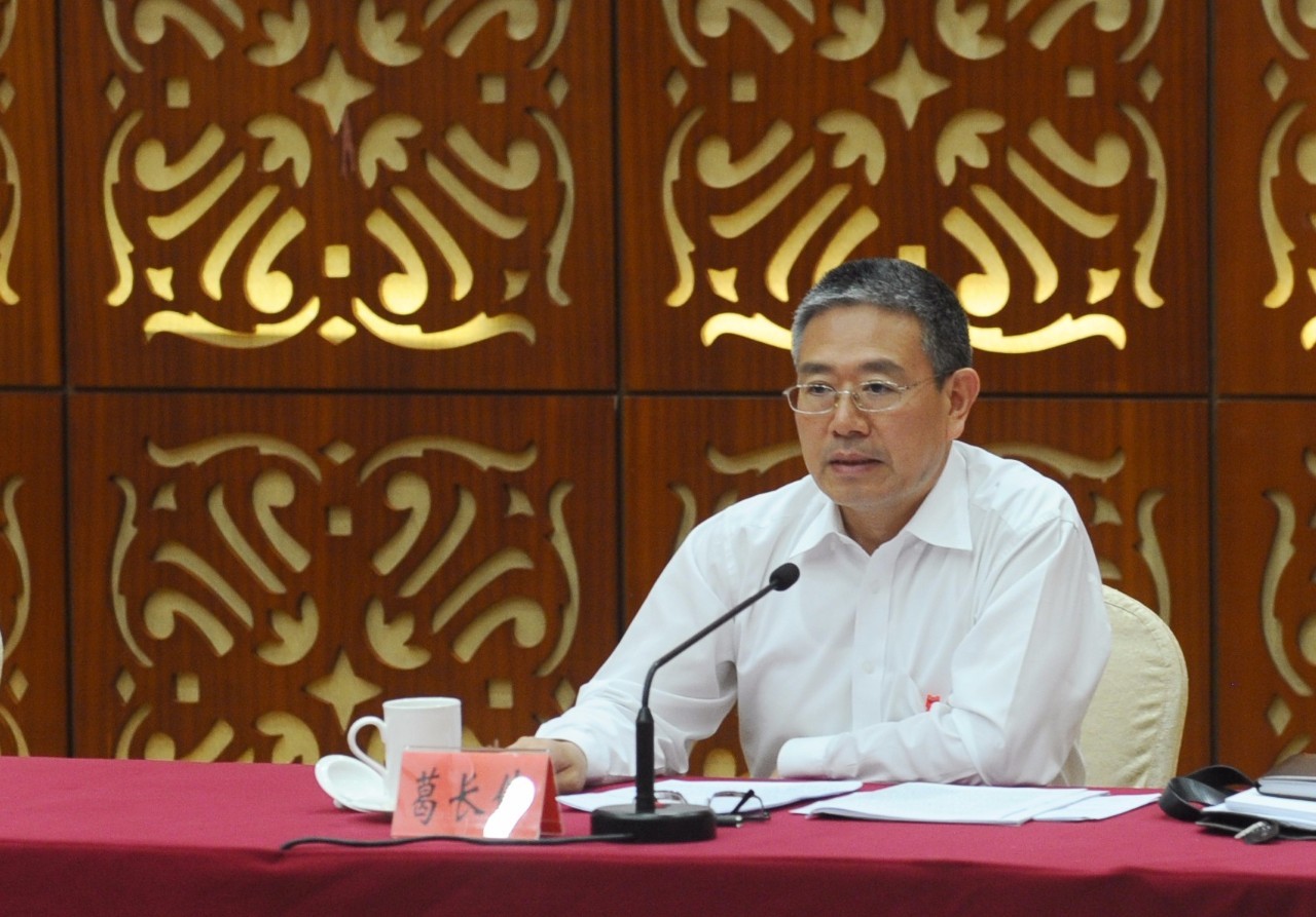 省*党**代会｜“请吃送礼难了，事情却好办了”，清远代表团热议省纪委工作报告