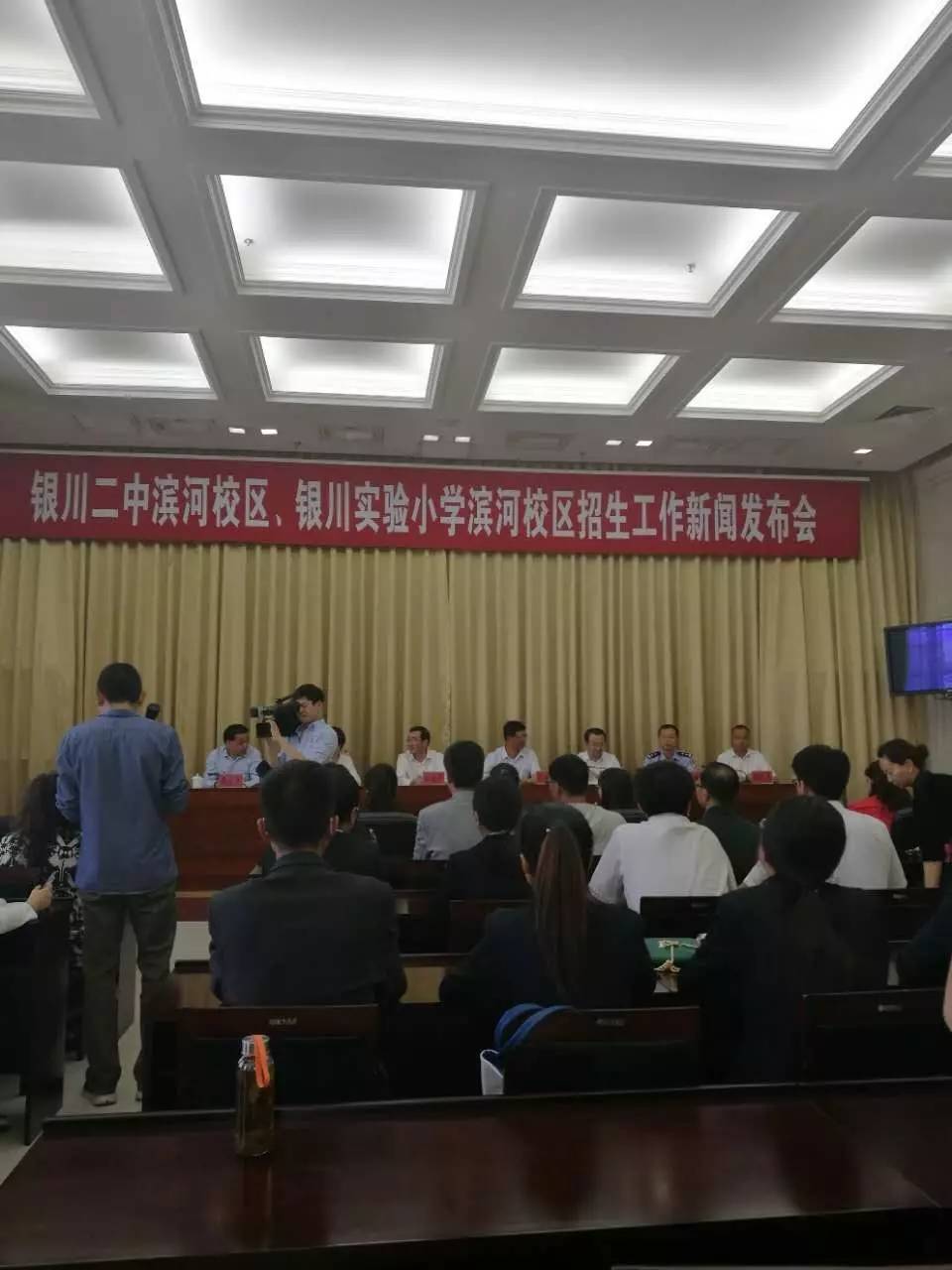 「喜迎自治区第十二次*党**代会」银川两所名校新校区6月底建成！今秋开始招生