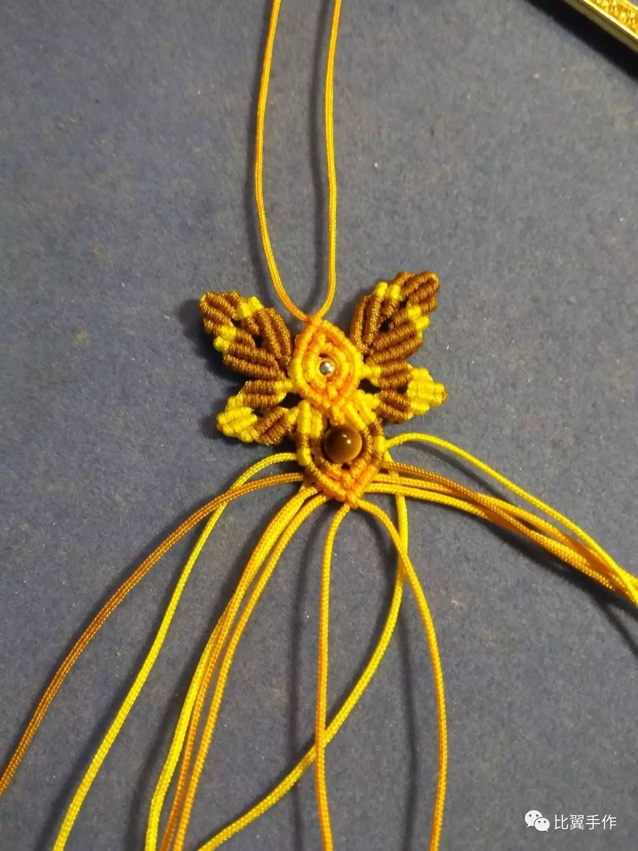 蝴蝶的各种编法教程,比翼双飞编织教程简单又漂亮