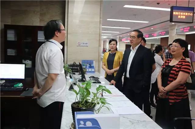 「市县热线」国务院侨办副主任郭军为温州市瓯海区“互联网+侨务”模式“点赞”