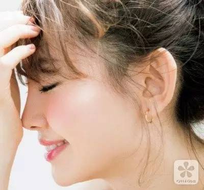 光泽感超棒的清透少女妆容,日系透明妆容化妆视频