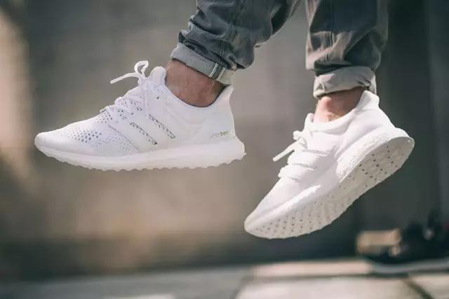 穿行种草机|你不得不拥有的白鞋清单