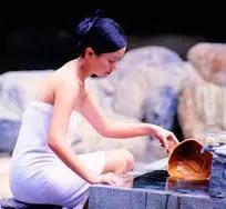 “过捧，莫cào哈！cào烂了不好卖”重庆人秒懂！