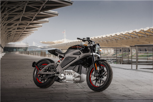 哈雷livewire试驾视频,哈雷新车livewire评测