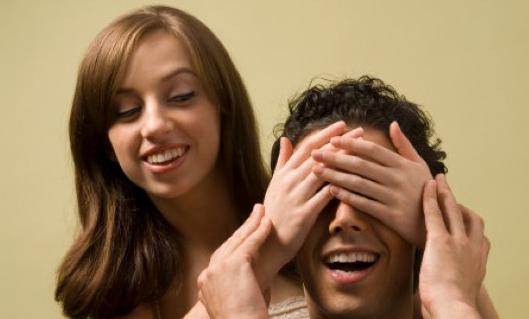 自己女朋友可不懂事,女朋友太幼稚要分手吗