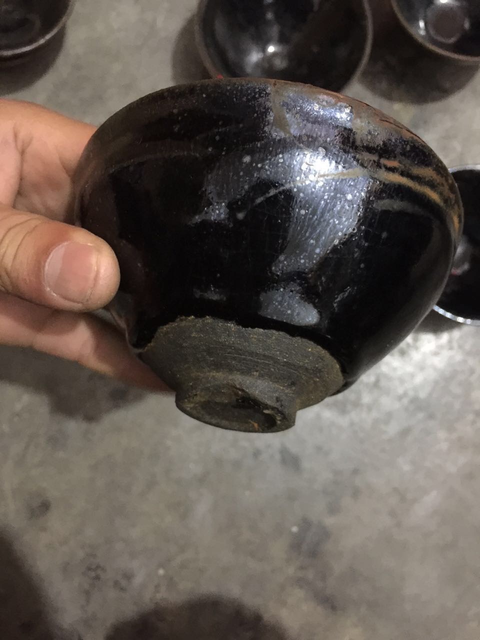 现代仿品宋代建盏的辩识技巧