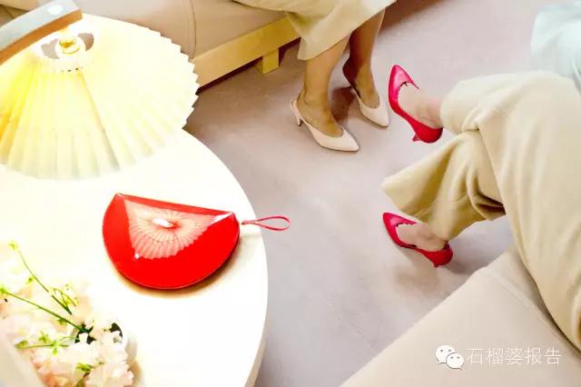 鼓掌|1000美元不到,也有时髦包包