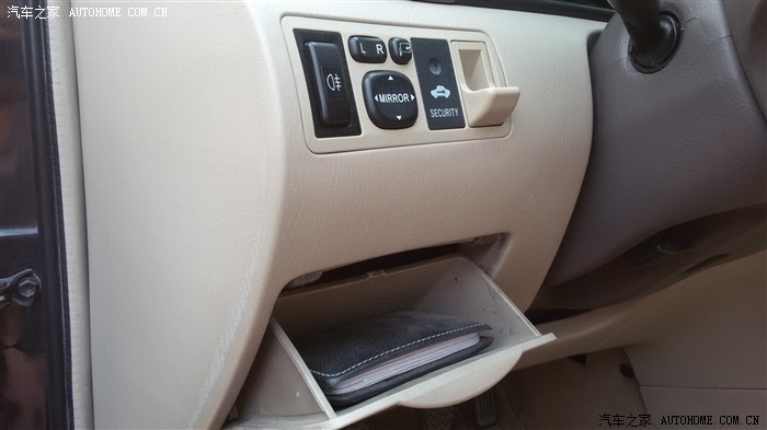 开了十年的丰田花冠,开了十年的丰田