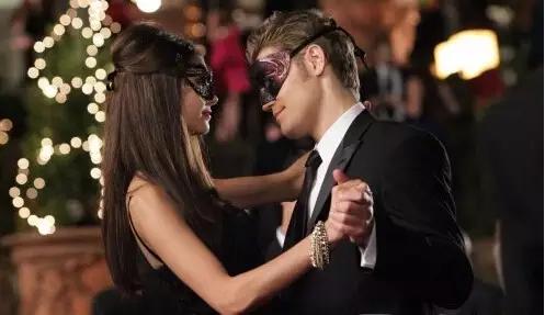 山寨版《最后的晚餐》：面具，虚伪时代的生活野心。|干货