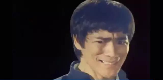 周星驰吴孟达配音搞笑视频,吴孟达周星驰多年以后配音作品