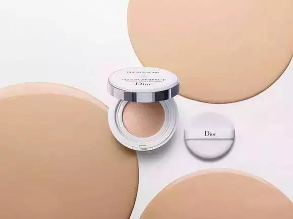 比较水润轻薄的气垫bb,2017气垫BB好用排行榜