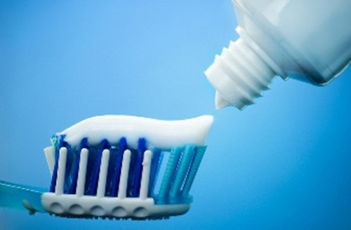 中老年人保护牙齿,中老年人保护牙齿有效方法