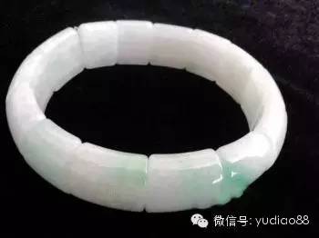 玉器翡翠破损件修复,翡翠镯子破损修复